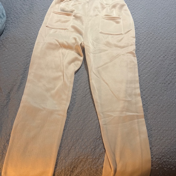 Cream sweatpants - Picture 3 of 3